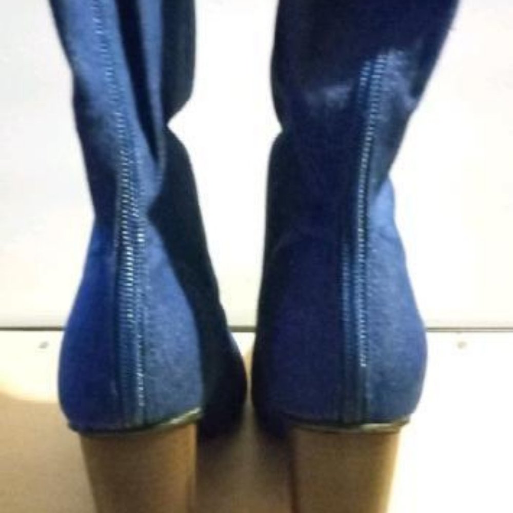 Shoe - Picture 3 of 5
